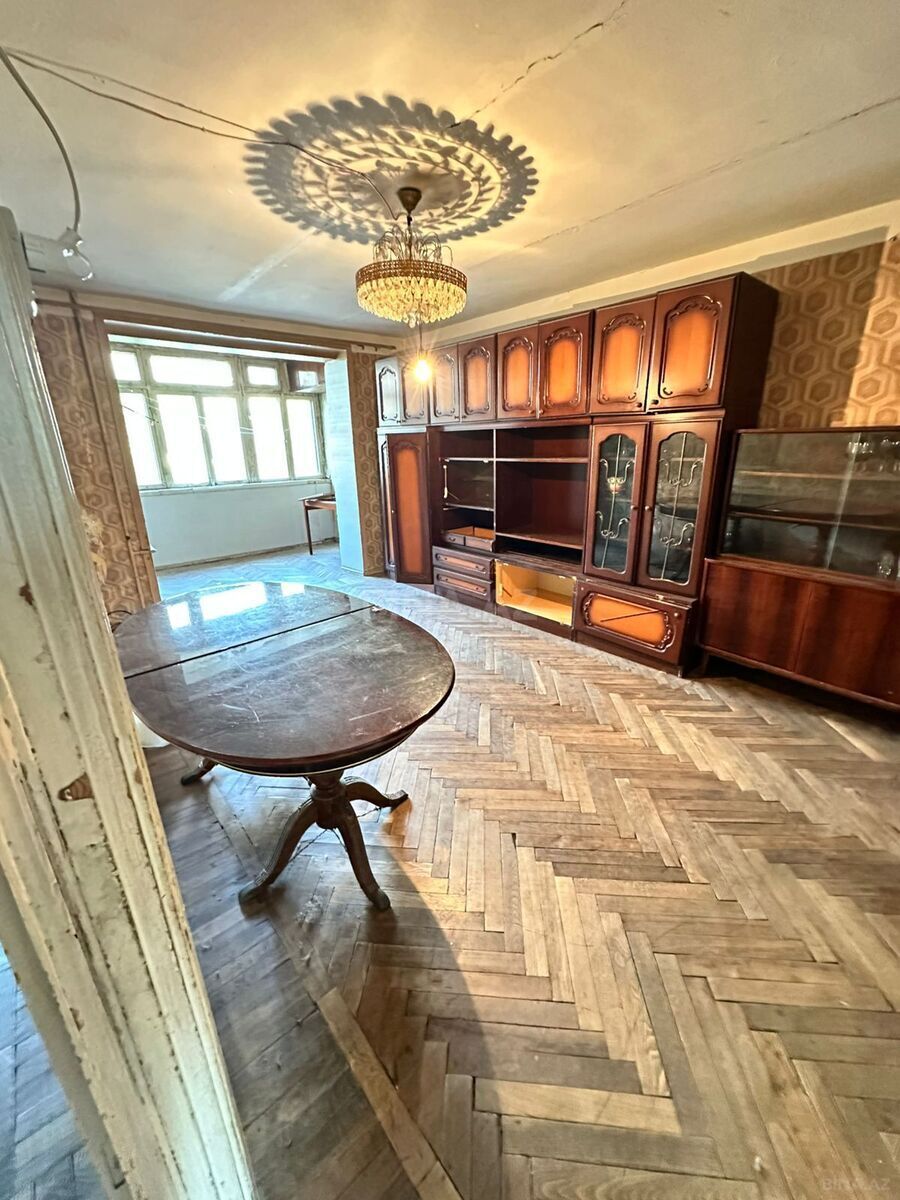 3 otaqlı köhnə tikili - Binəqədi r. - 80 m² (1)