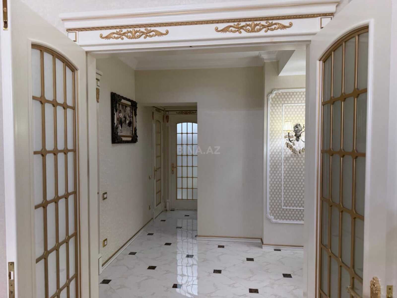 4 otaqlı yeni tikili - Şah İsmayıl Xətai m. - 180 m² (18)