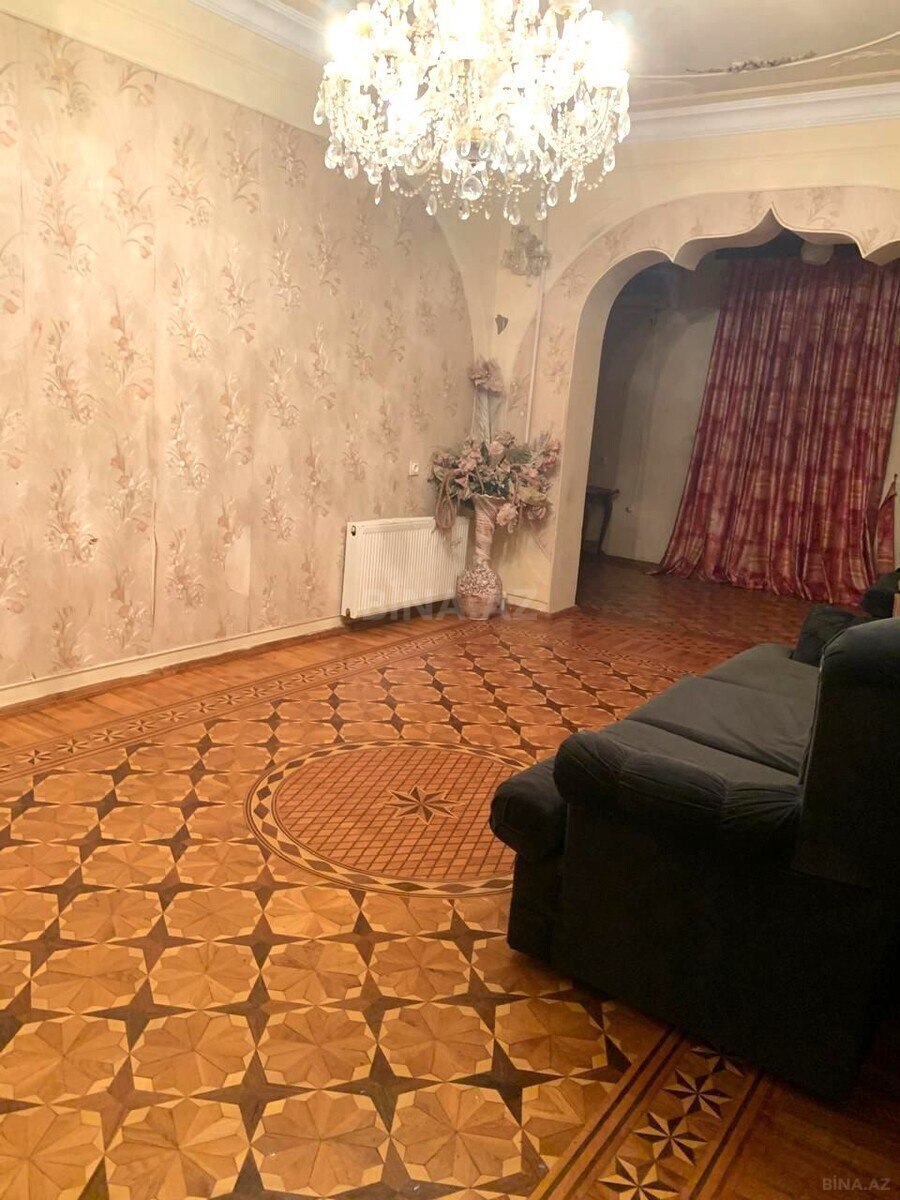 4 otaqlı köhnə tikili - Azadlıq Prospekti m. - 150 m² (13)