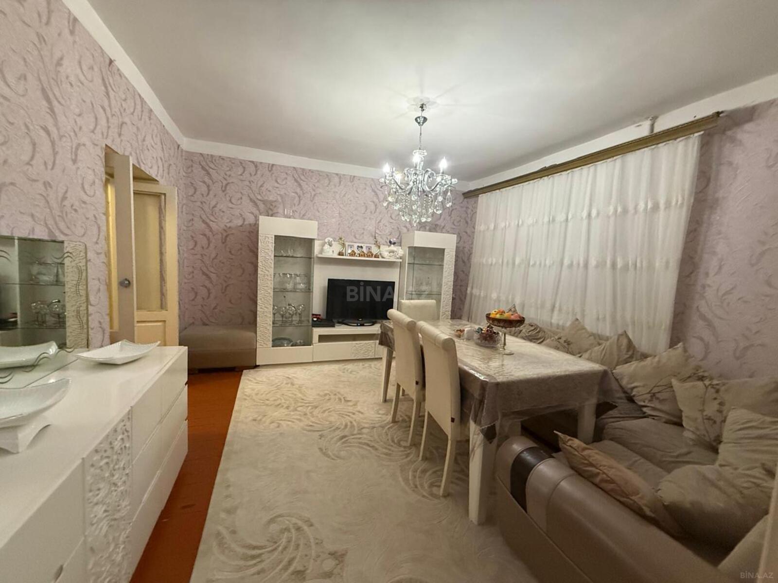 4 otaqlı köhnə tikili - Bakıxanov q. - 90 m² (3)