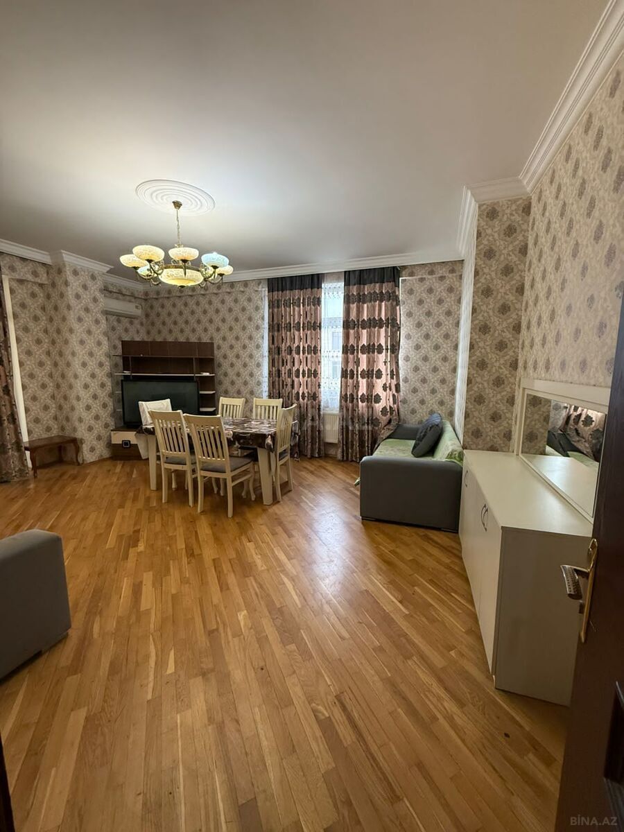 3-комн. новостройка - м. 8 ноября - 95 м² (6)