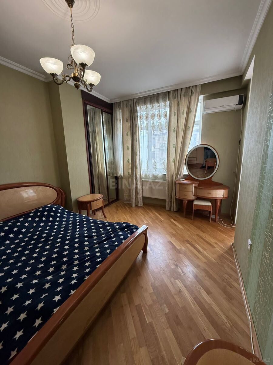 3-комн. новостройка - м. 8 ноября - 95 м² (4)