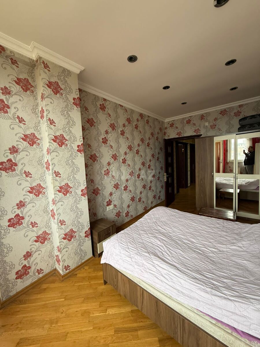 3-комн. новостройка - м. 8 ноября - 95 м² (11)