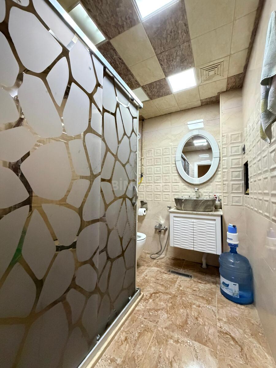 3 otaqlı köhnə tikili - Bakıxanov q. - 80 m² (22)