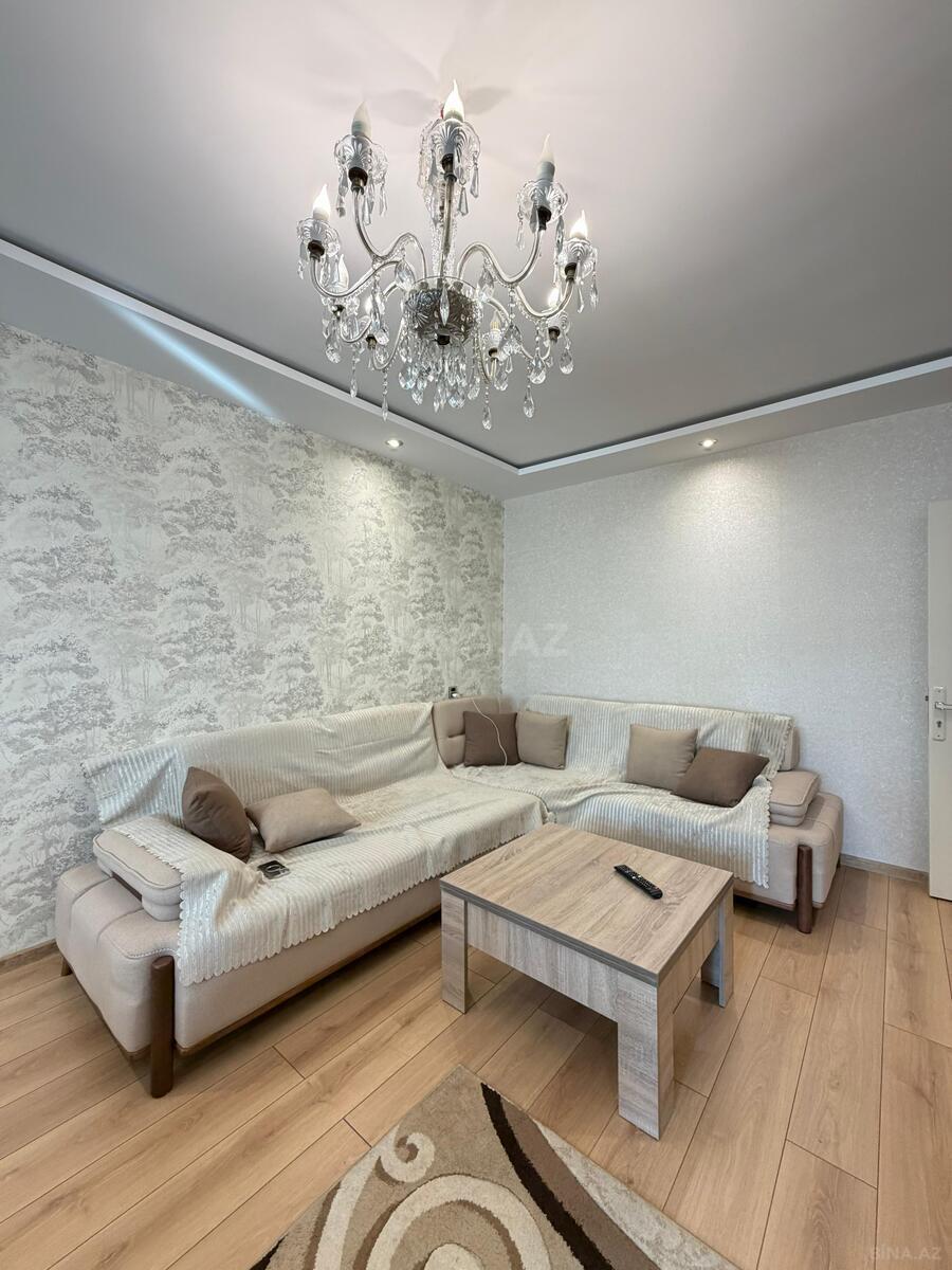 3 otaqlı köhnə tikili - Bakıxanov q. - 80 m² (3)