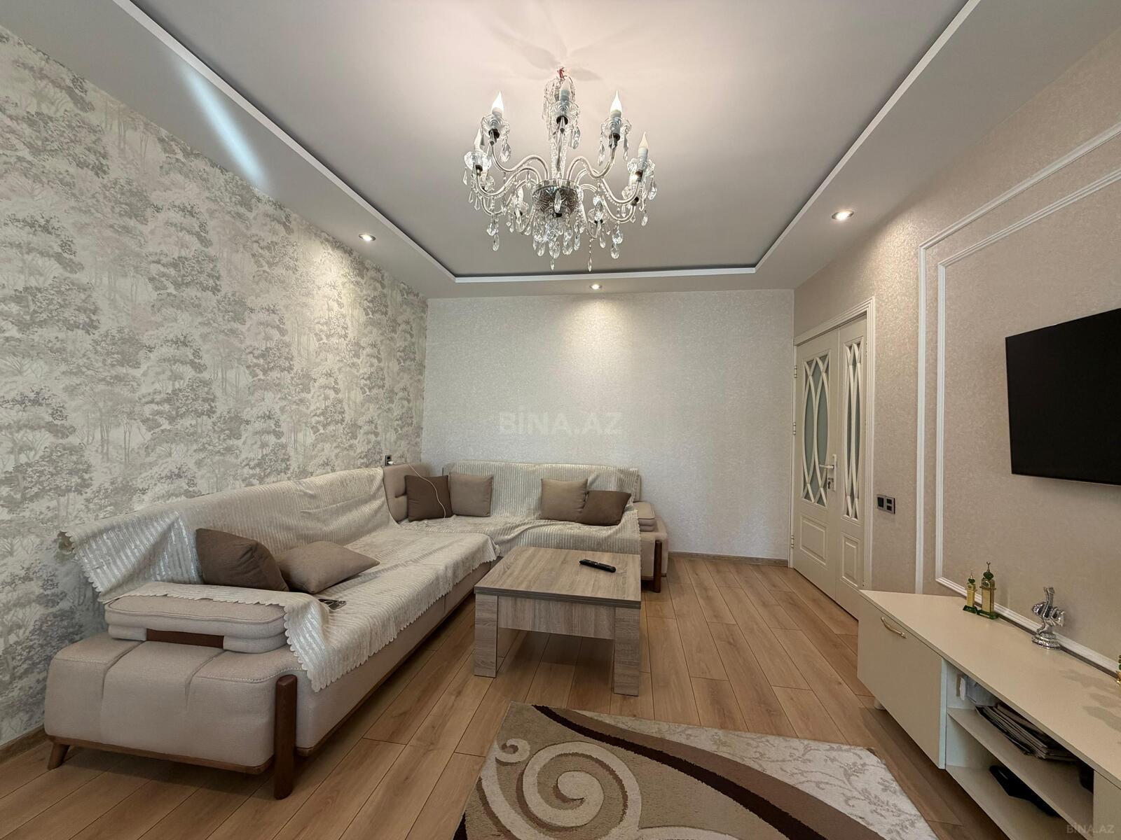 3 otaqlı köhnə tikili - Bakıxanov q. - 80 m² (2)