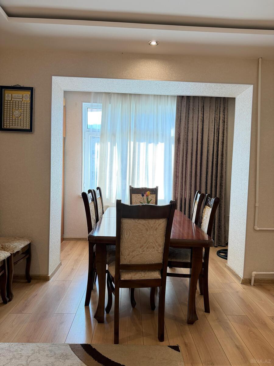 3 otaqlı köhnə tikili - Bakıxanov q. - 80 m² (20)