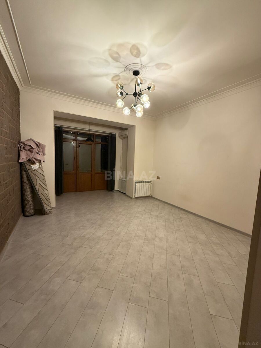 3-комн. вторичка - Насиминский  р. - 90 м² (1)