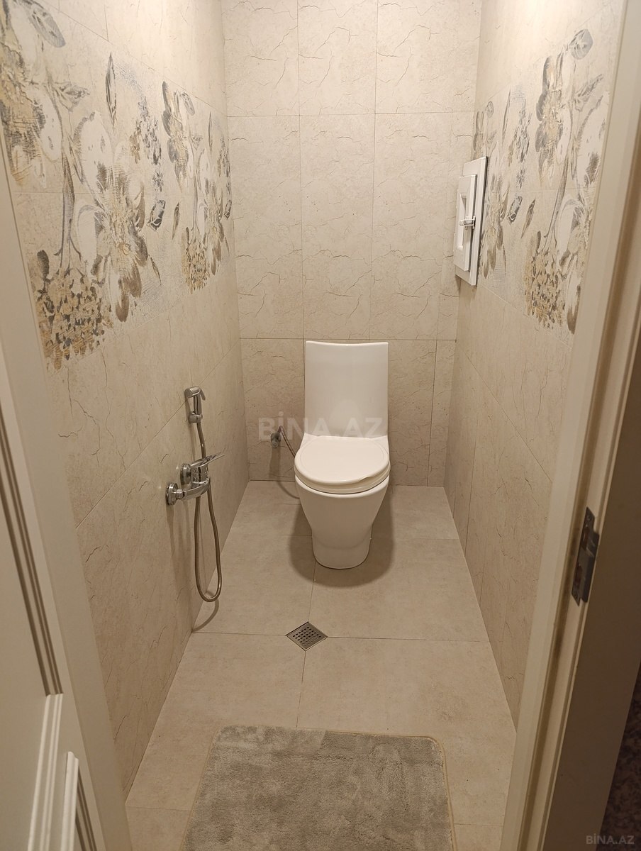3-комн. новостройка - м. 8 ноября - 130 м² (2)