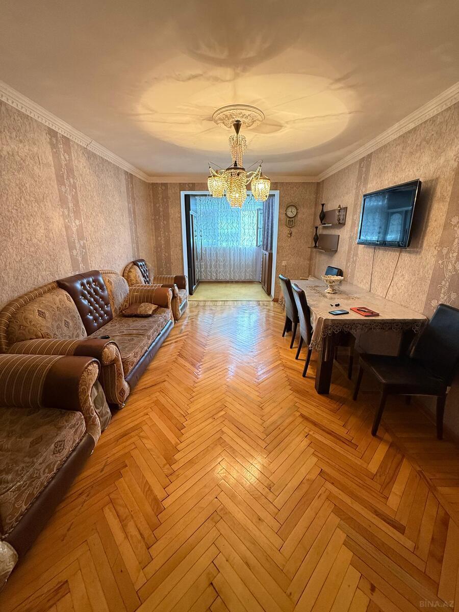 3 otaqlı köhnə tikili - Qara Qarayev m. - 70 m² (1)