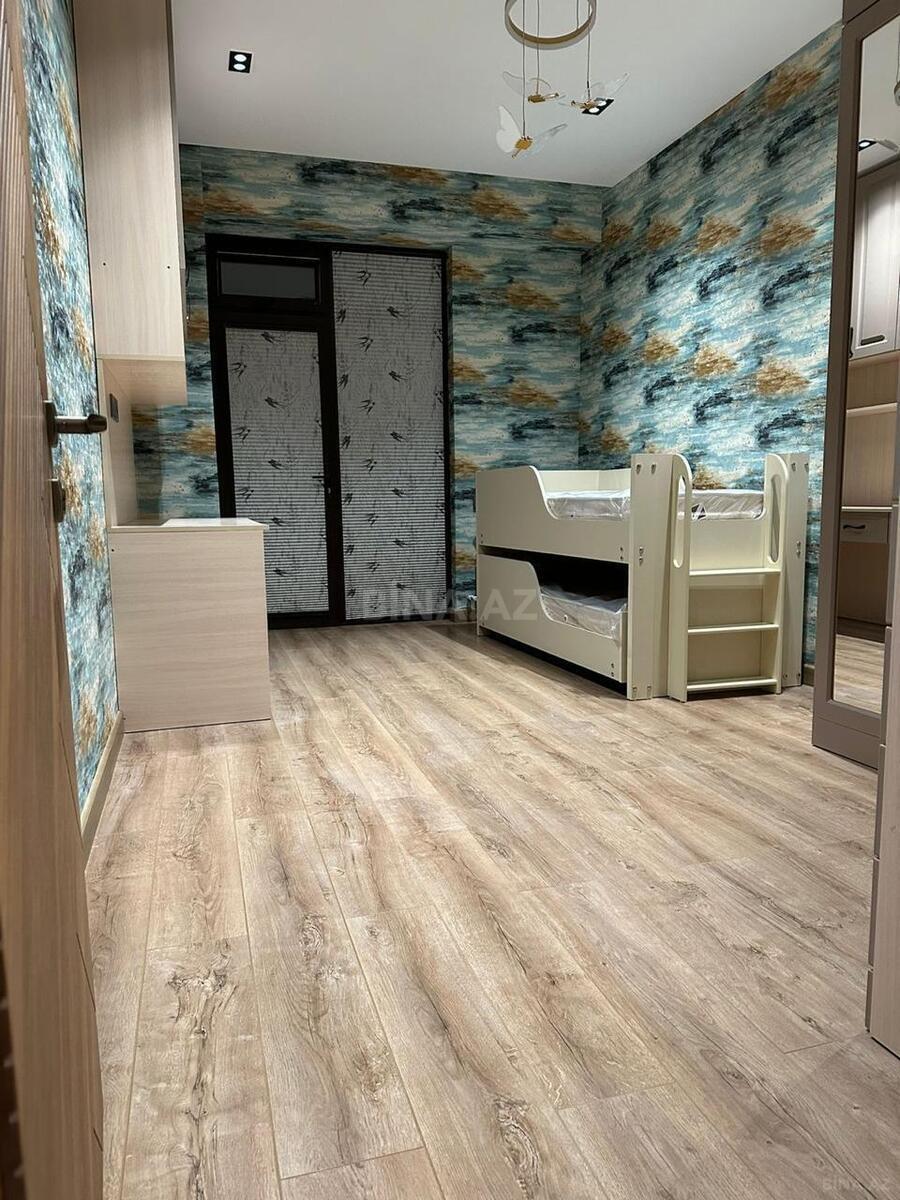 3-комн. новостройка - м. 8 ноября - 145 м² (27)