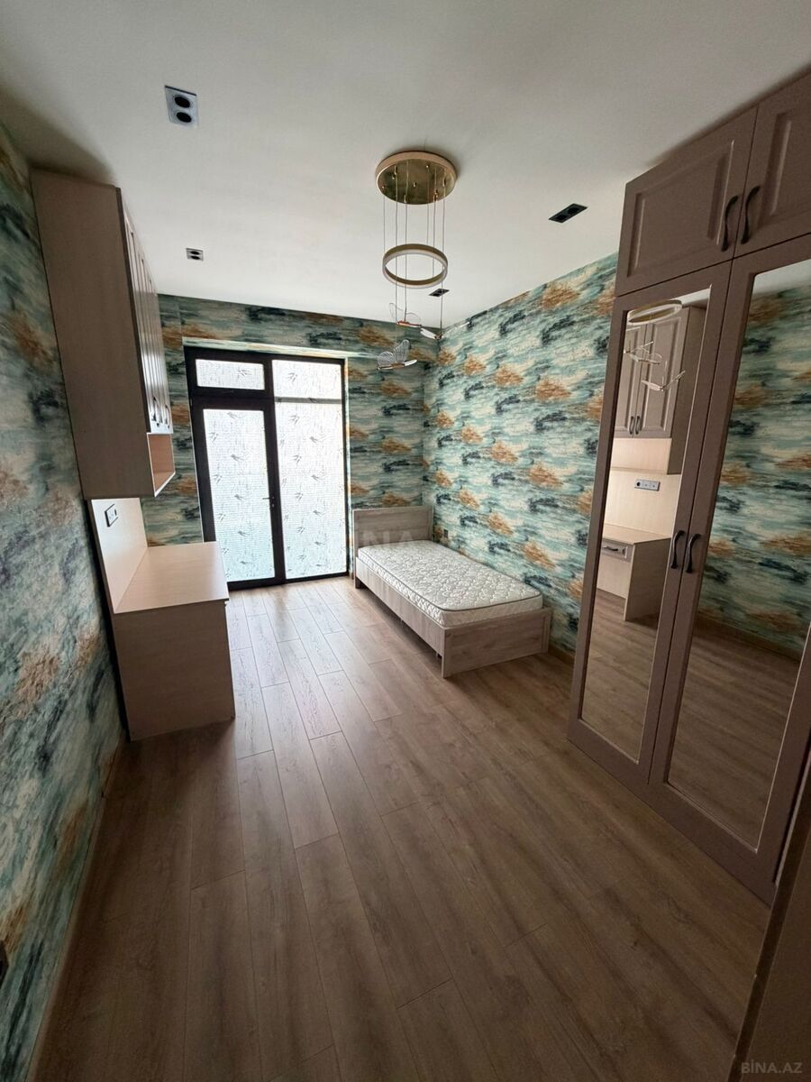 3-комн. новостройка - м. 8 ноября - 145 м² (26)