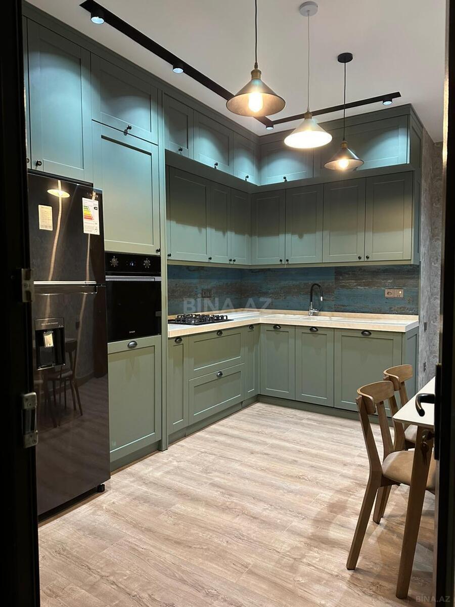 3-комн. новостройка - м. 8 ноября - 145 м² (11)