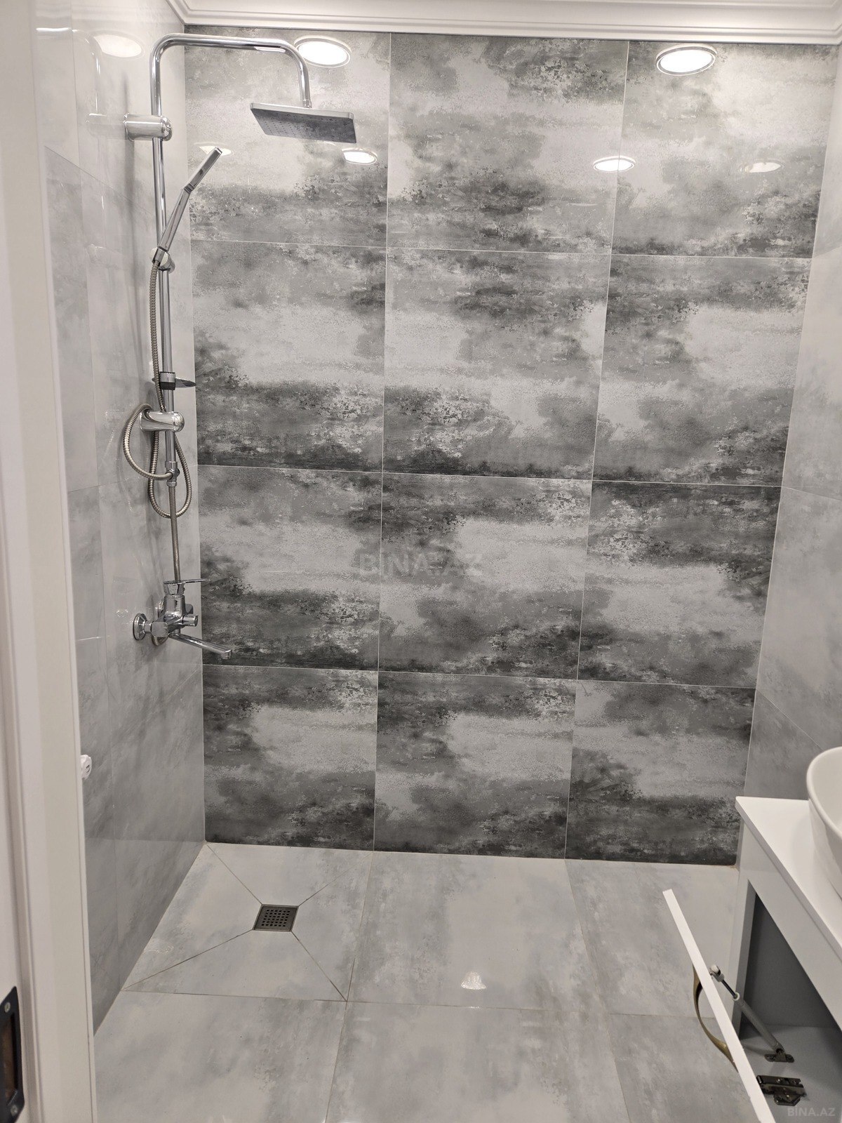 2-комн. вторичка - м. Ахмедлы - 65 м² (12)