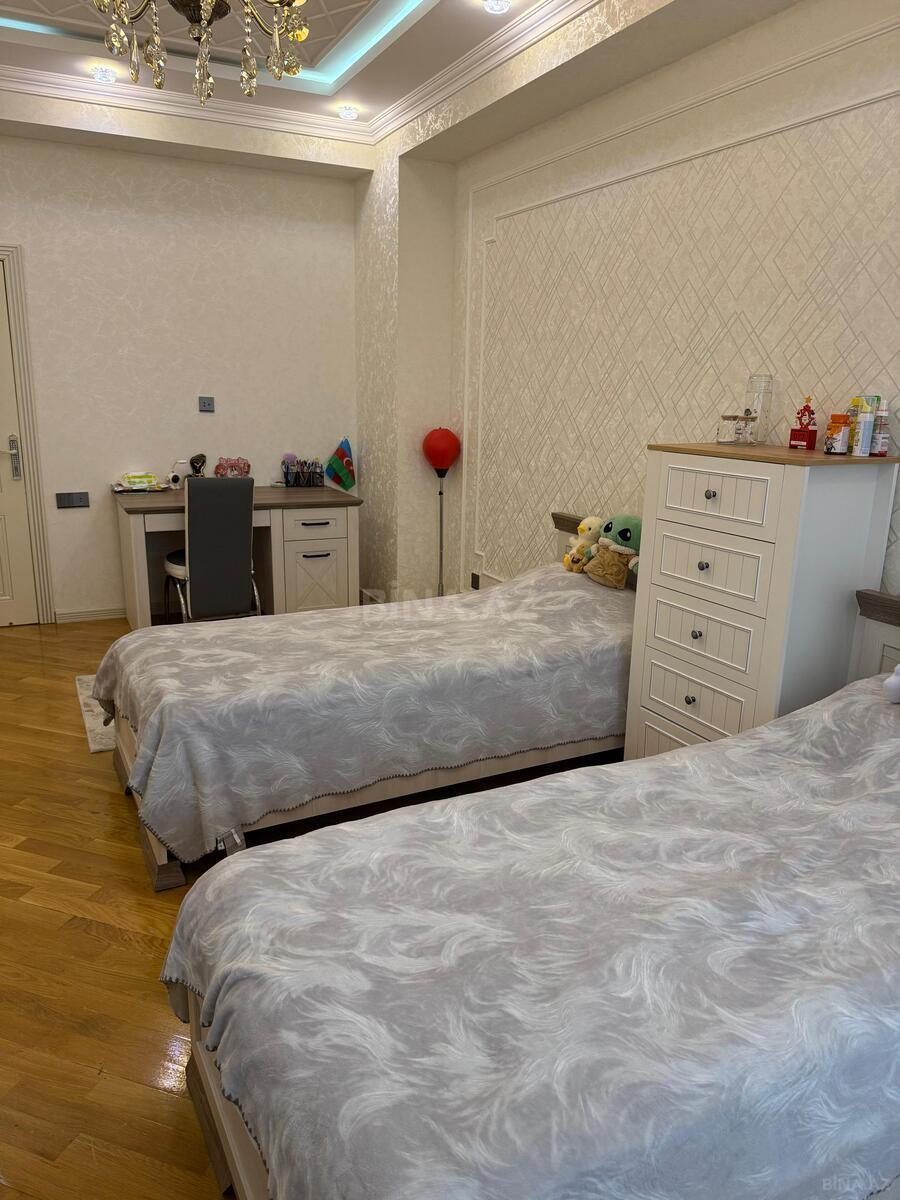 4 otaqlı yeni tikili - Həzi Aslanov q. - 161 m² (18)