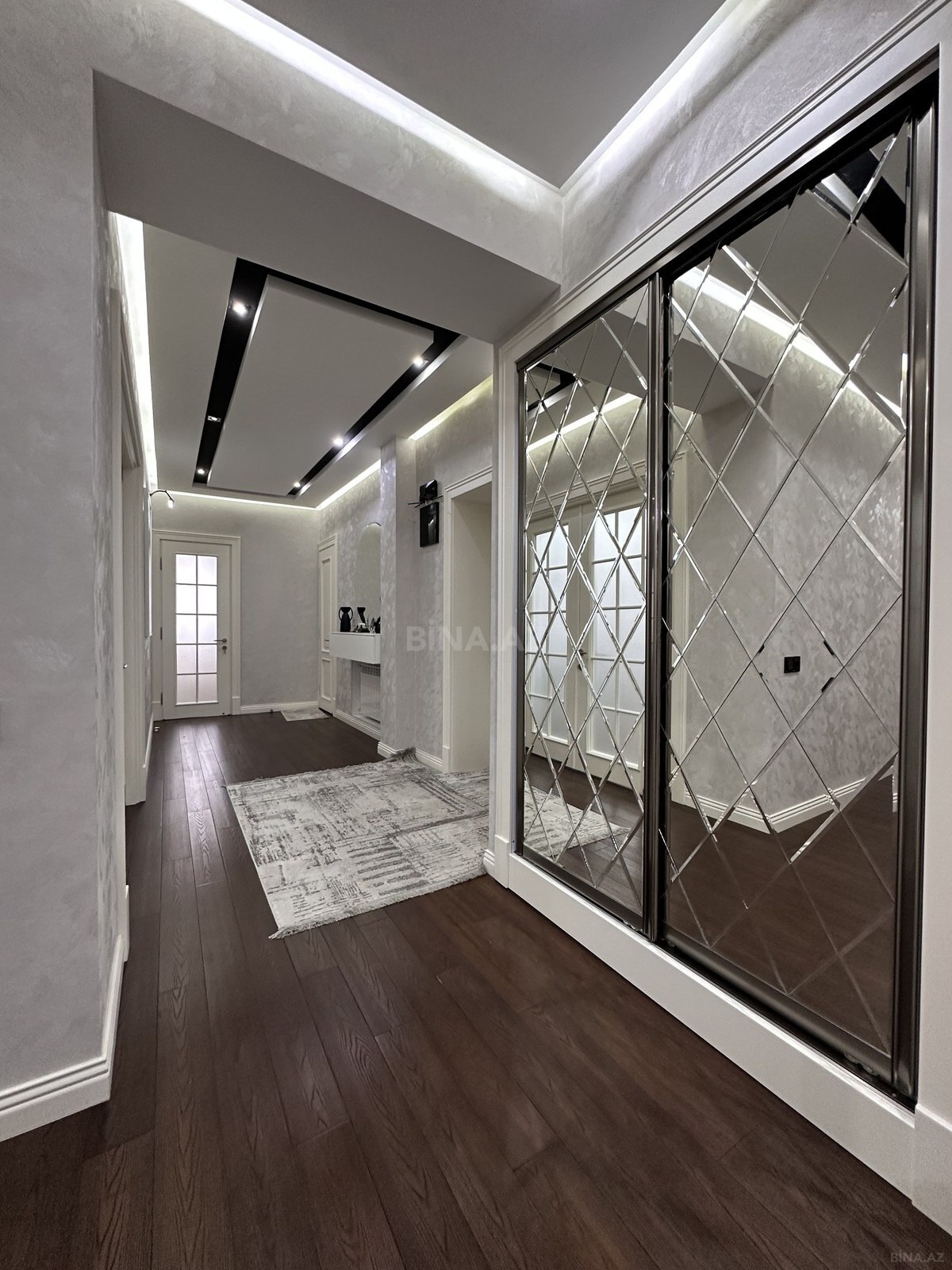 4 otaqlı yeni tikili - Nizami m. - 220 m² (13)