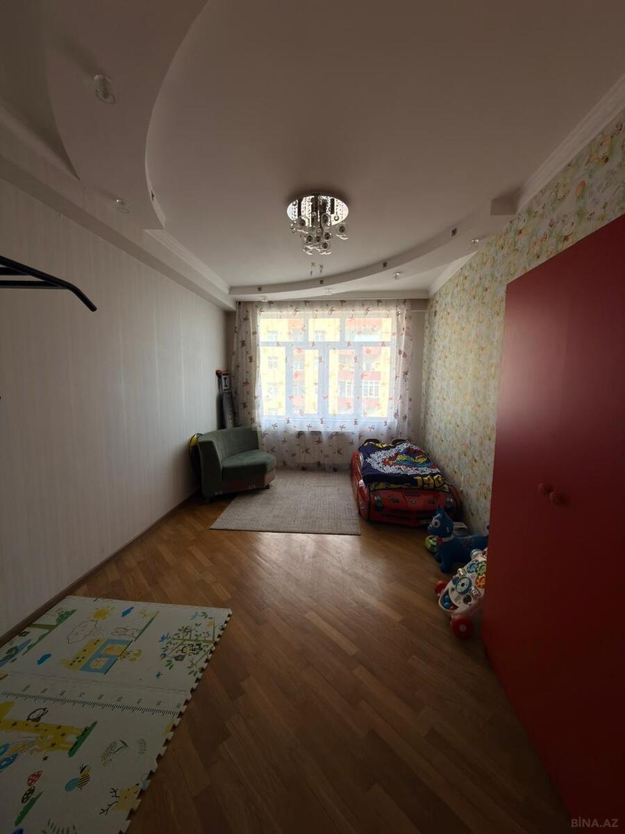 4 otaqlı yeni tikili - İnşaatçılar m. - 135 m² (16)