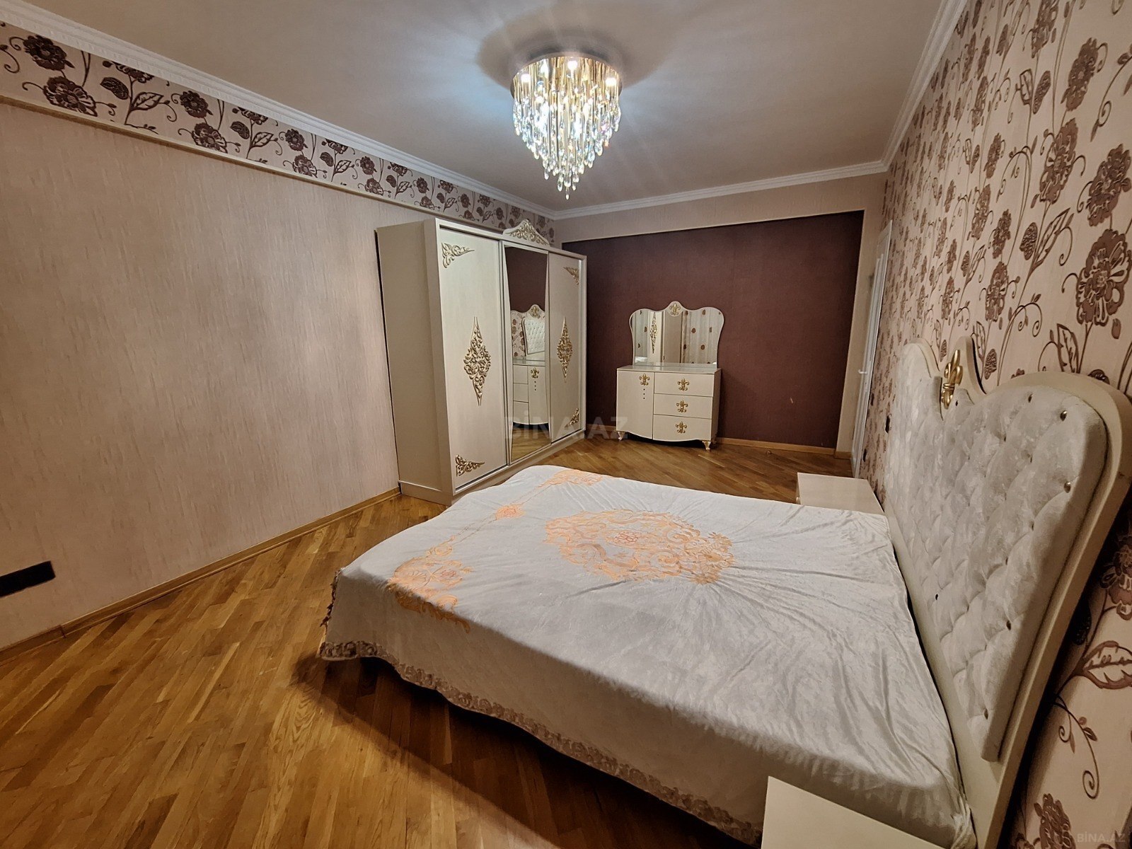 4-комн. новостройка - м. Иншаатчылар - 135 м² (6)