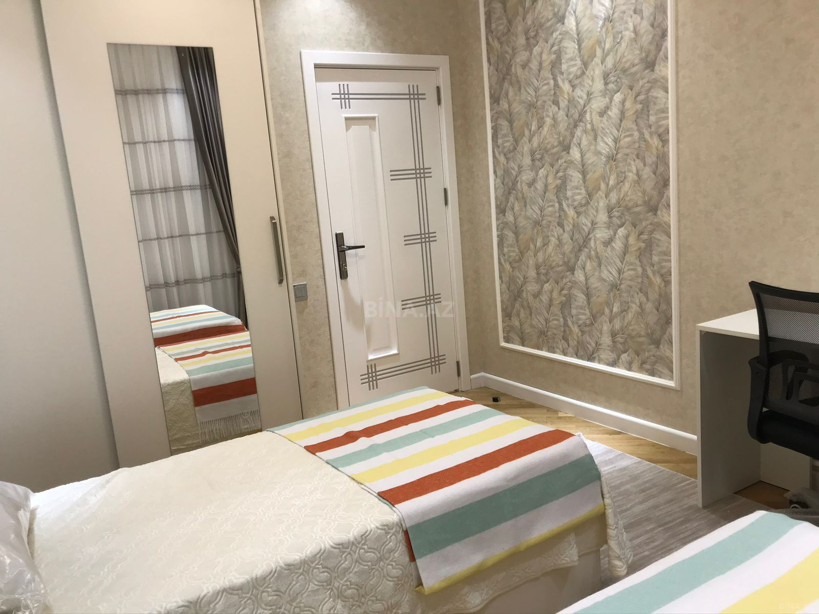 3 otaqlı yeni tikili - 8 Noyabr m. - 106 m² (16)