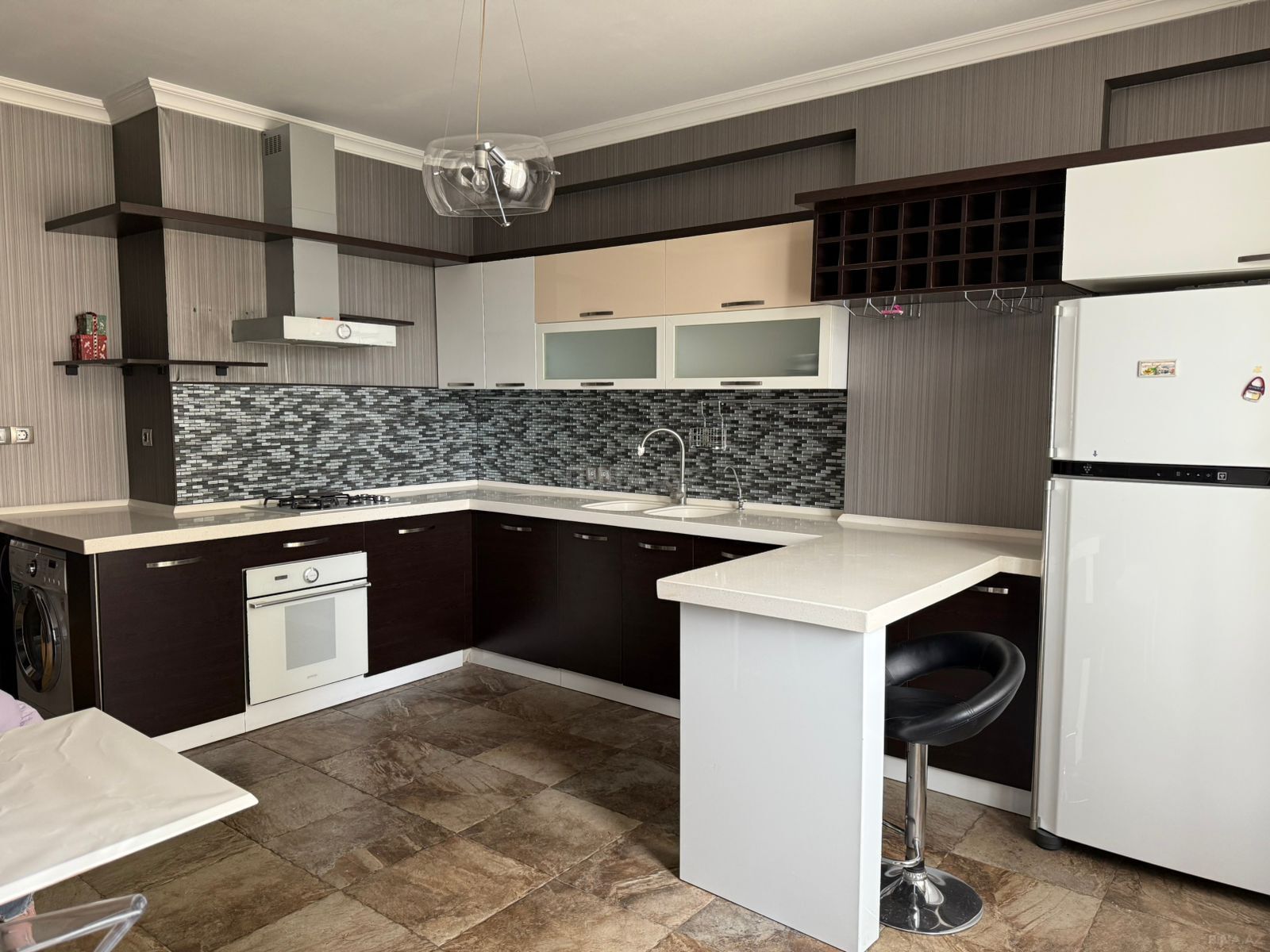 2-комн. новостройка - пос. 8-й мкр - 91 м² (5)
