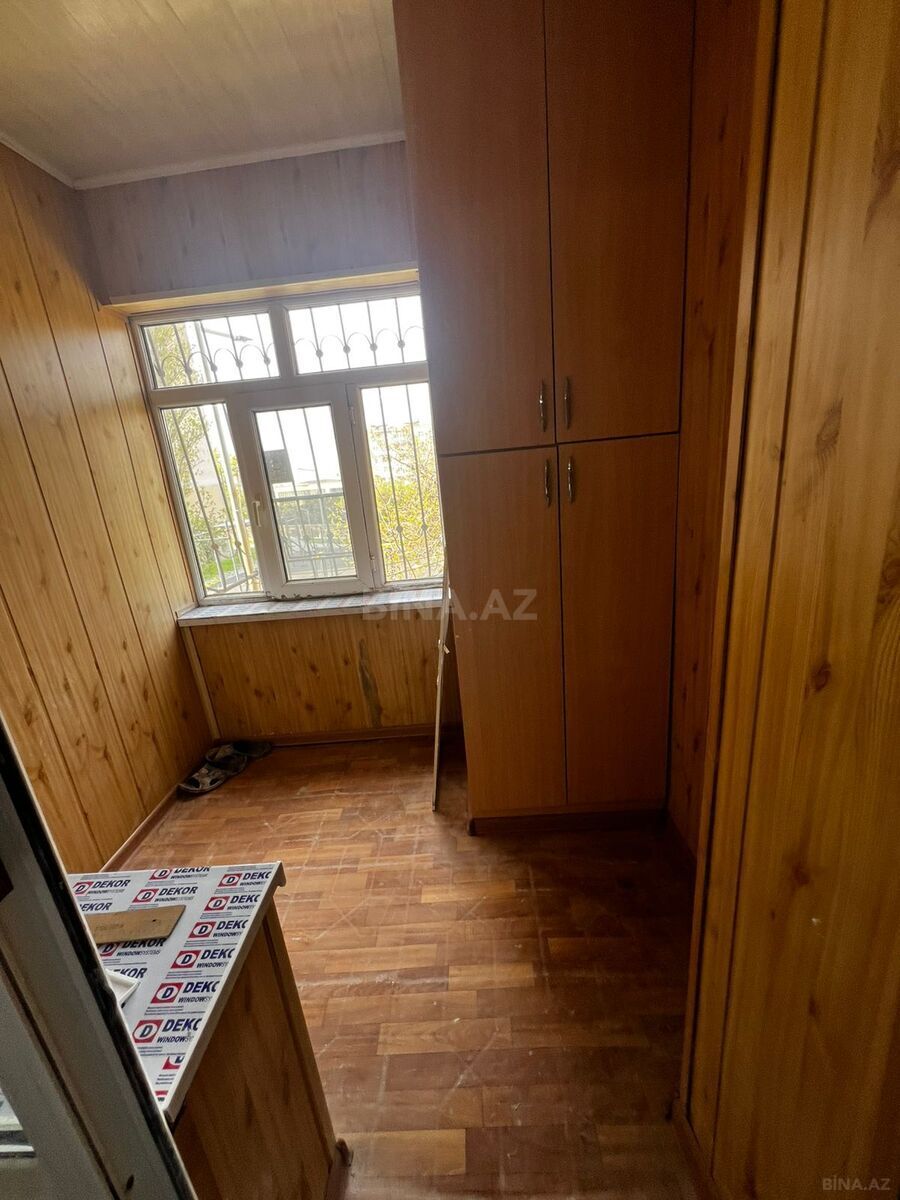 3 otaqlı köhnə tikili - Massiv D q. - 65 m² (14)