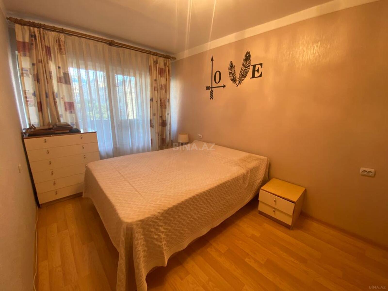 3 otaqlı köhnə tikili - 28 May m. - 80 m² (2)