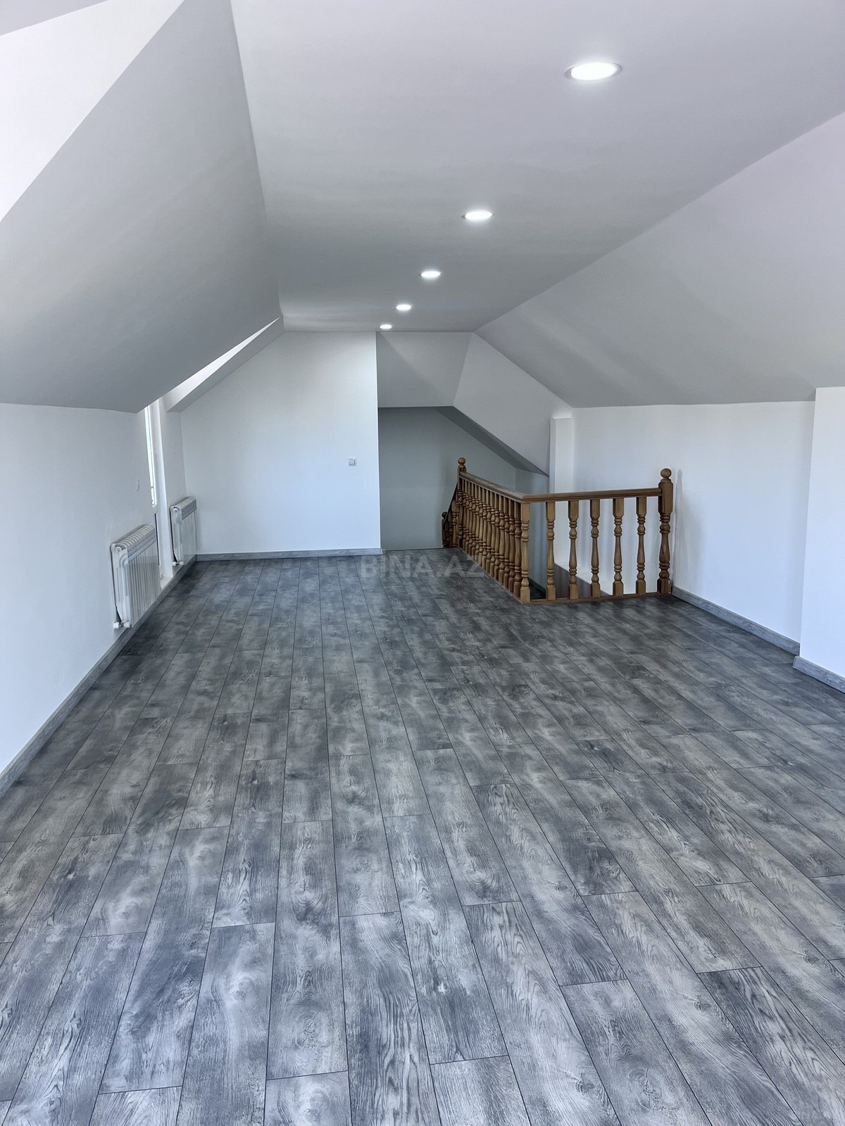 4-комн. дом/дача - пос. Бинагади - 110 м² (20)