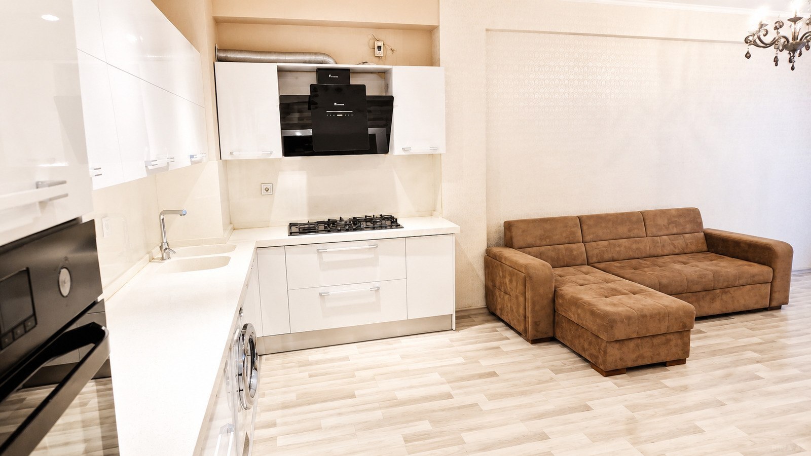 3 otaqlı yeni tikili - 20 Yanvar m. - 80 m² (6)