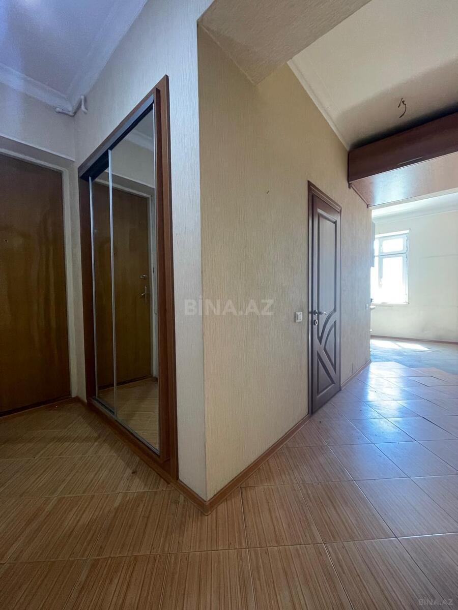 3-комн. вторичка - м. Элмляр Академиясы - 90 м² (14)