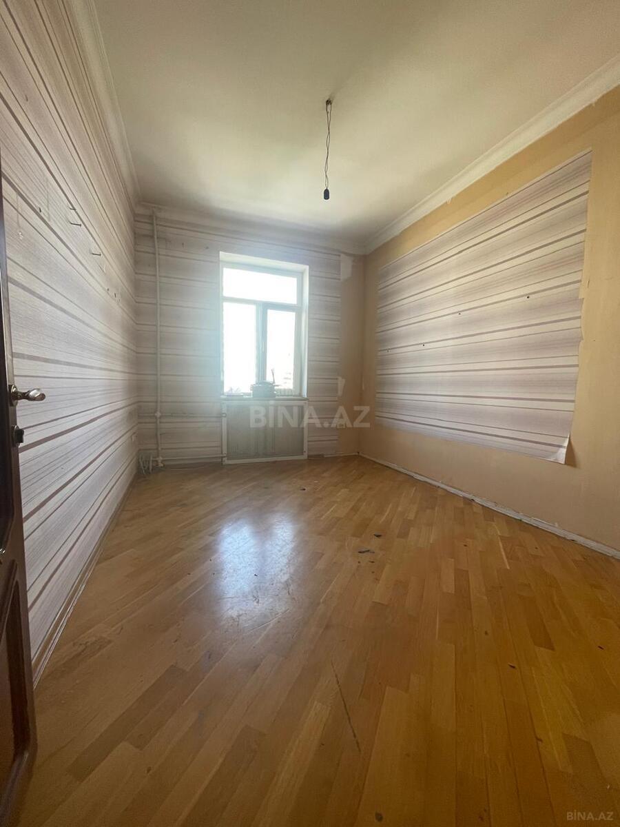 3-комн. вторичка - м. Элмляр Академиясы - 90 м² (21)