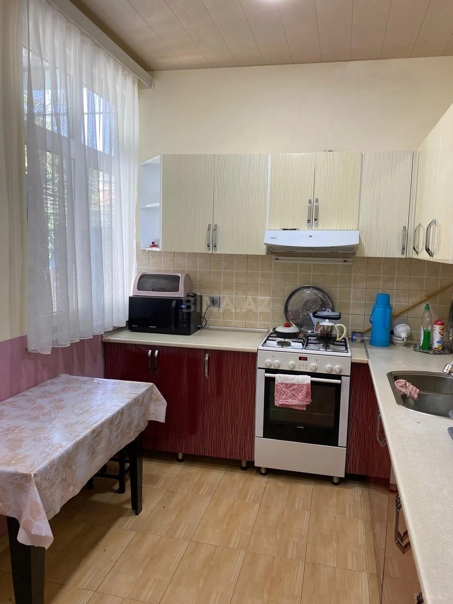 5 otaqlı həyət evi/bağ evi - Azadlıq Prospekti m. - 280 m² (13)
