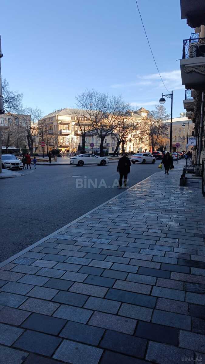 3 otaqlı köhnə tikili - İçəri Şəhər m. - 65 m² (21)