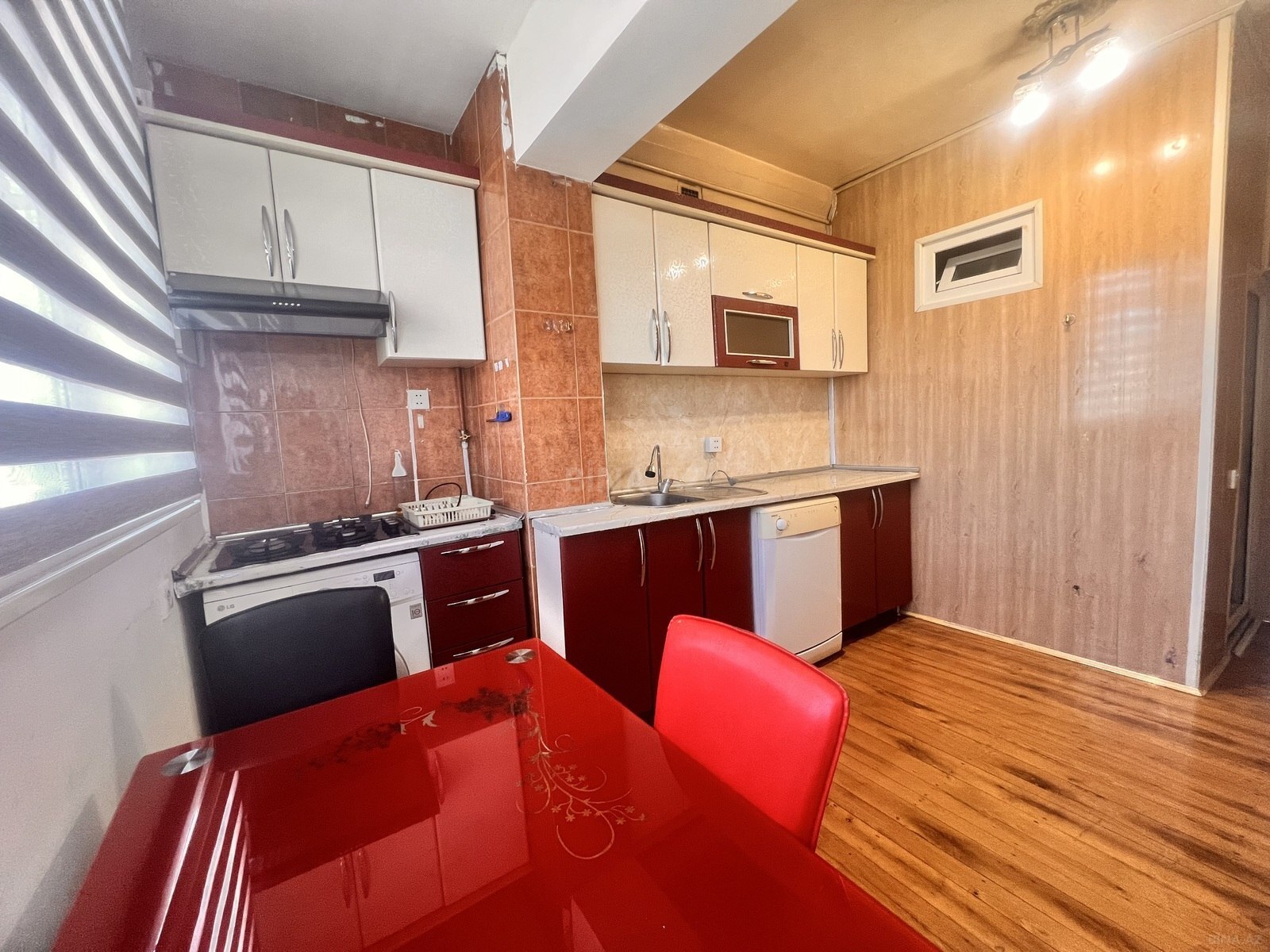 2 otaqlı köhnə tikili - İnşaatçılar m. - 65 m² (6)