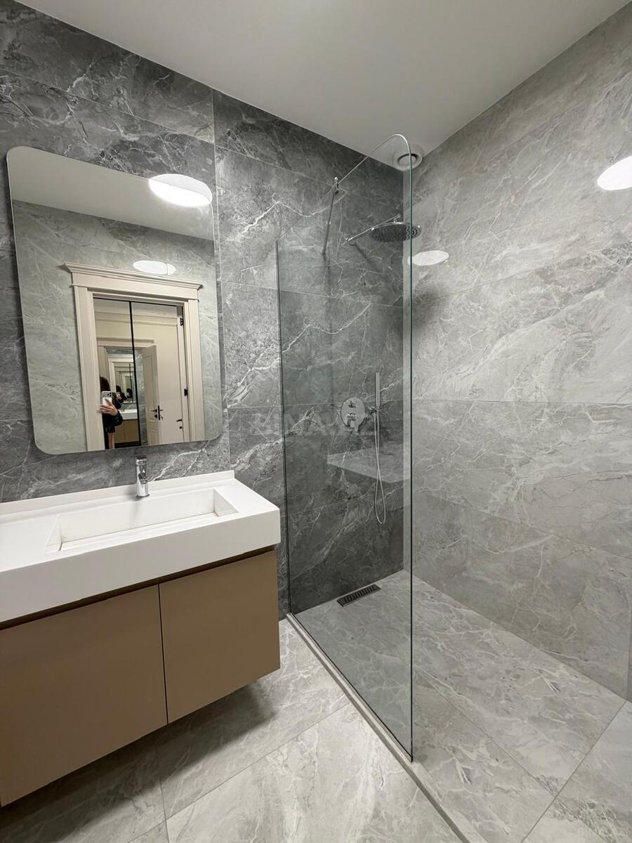 3-комн. новостройка - м. Шах Исмаил Хатаи - 130 м² (10)
