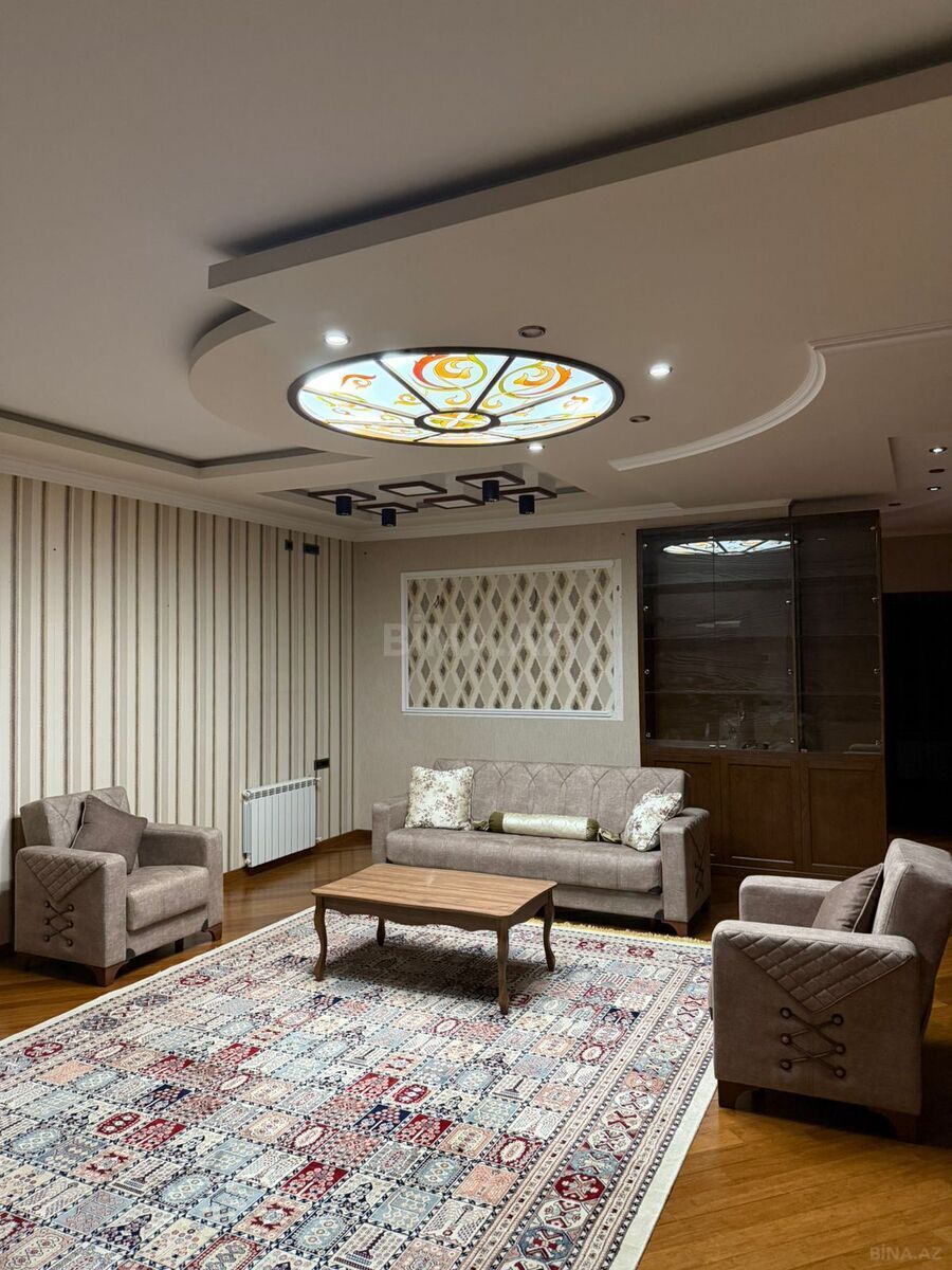 3-комн. новостройка - м. 28 мая - 160 м² (1)