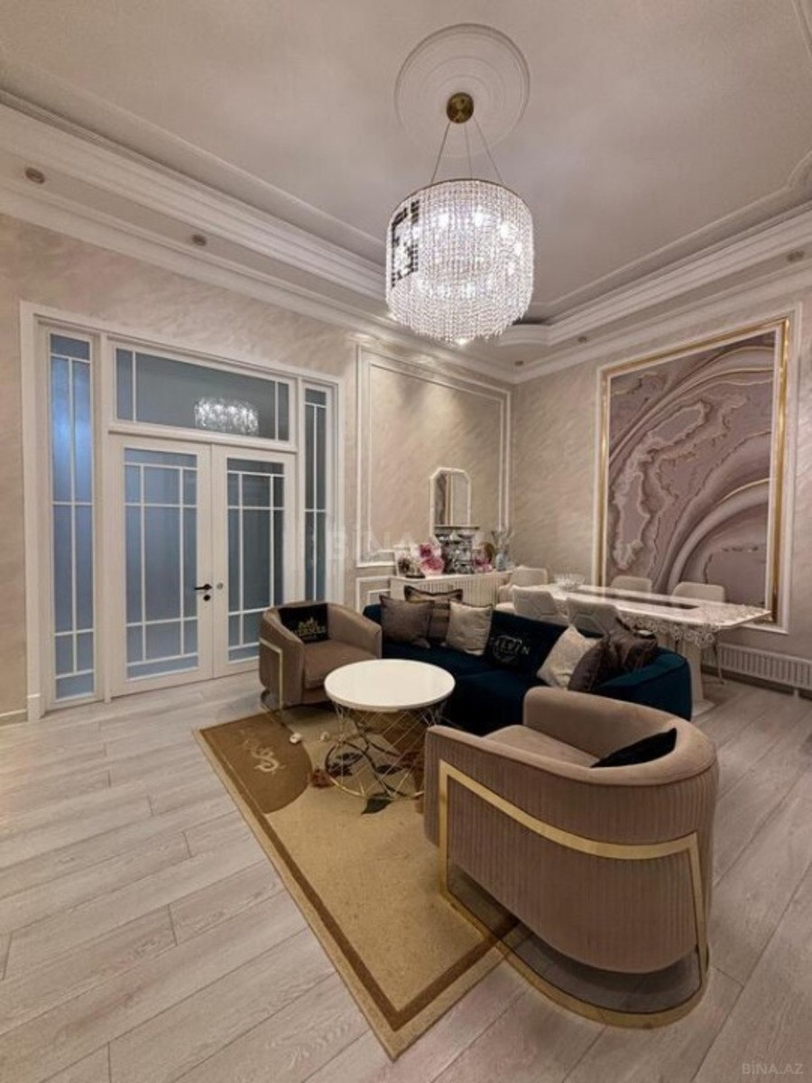 3-комн. вторичка - м. 28 мая - 120 м² (1)