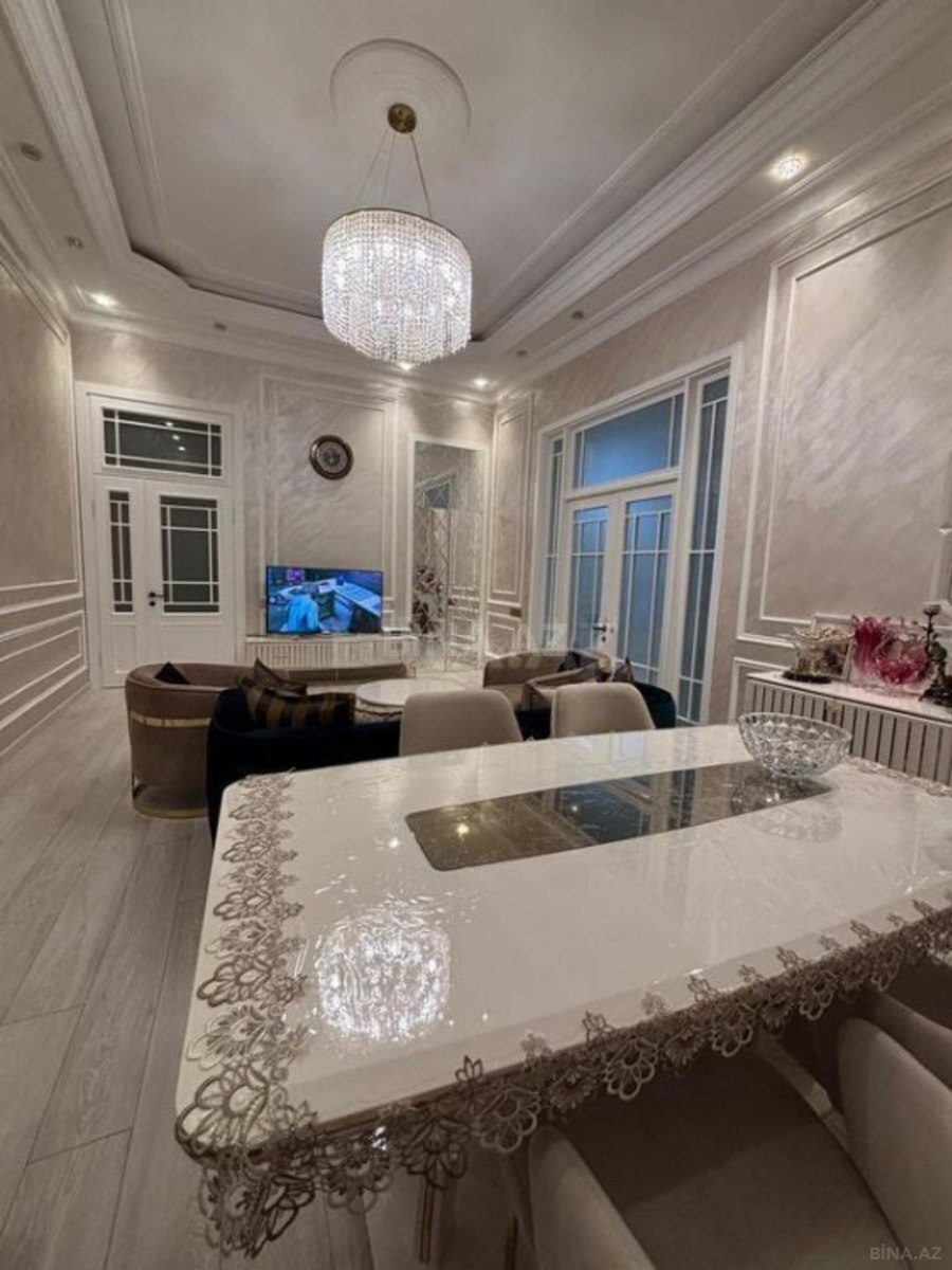 3-комн. вторичка - м. 28 мая - 120 м² (2)