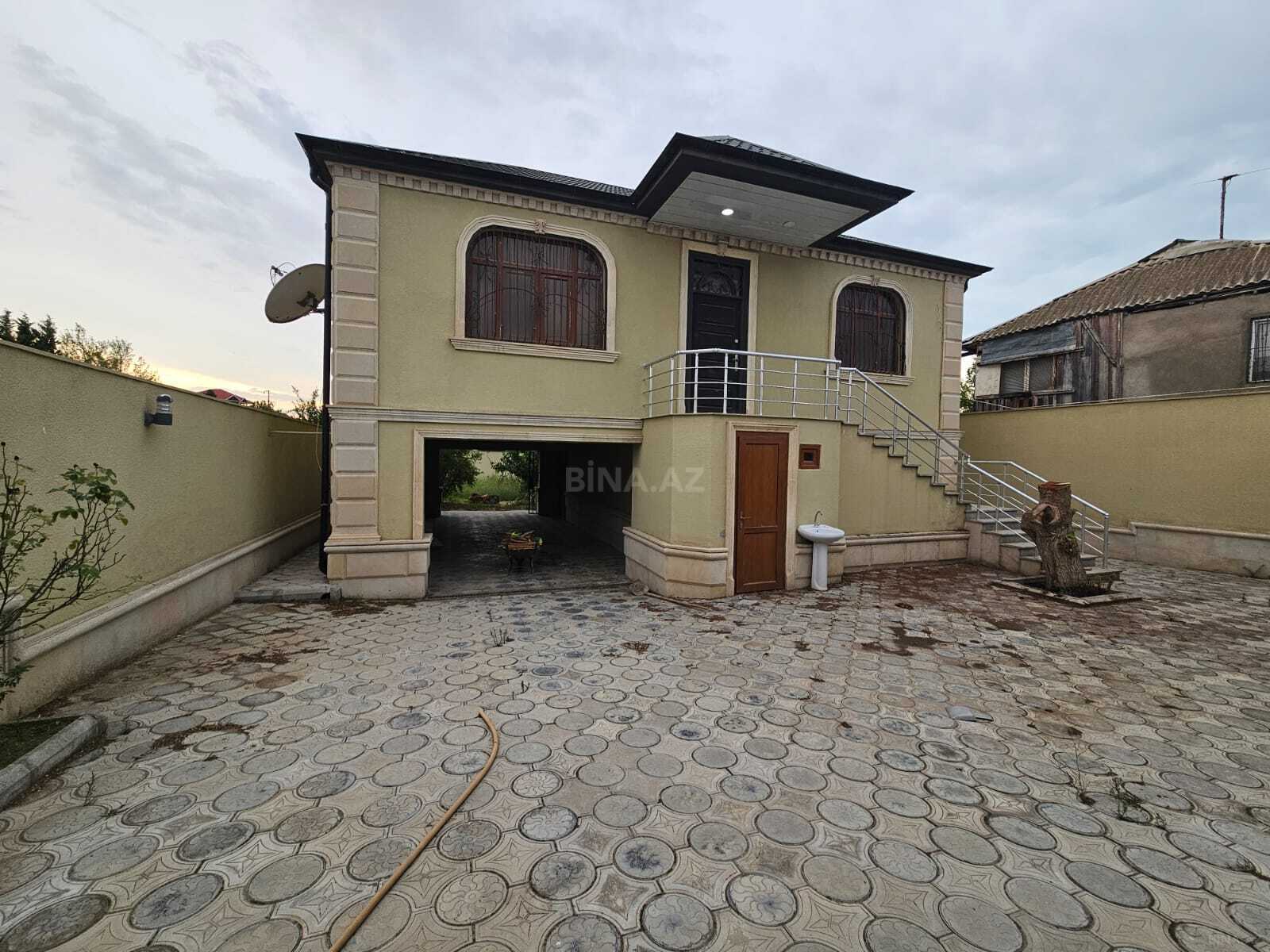 5-комн. дом/дача - пос. Новханы - 260 м² (1)