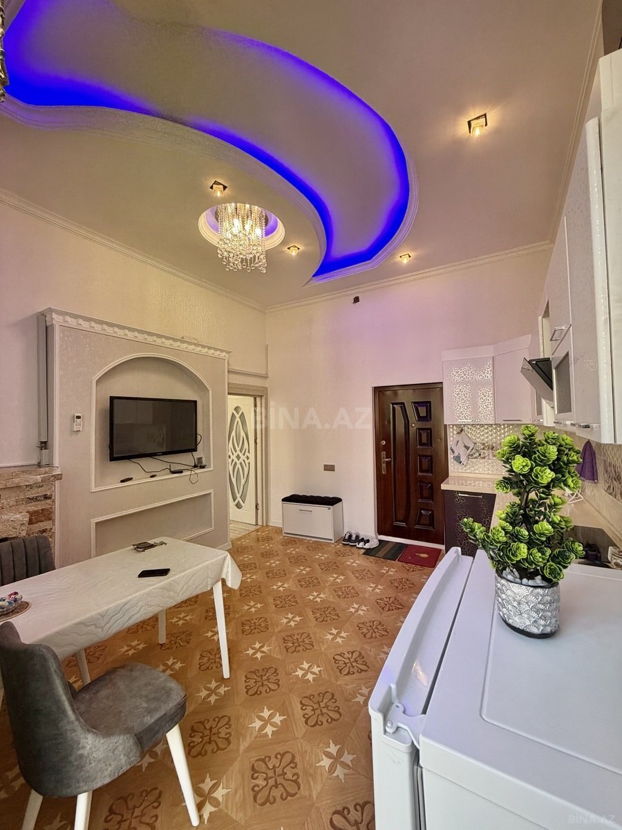 2 otaqlı köhnə tikili - Sahil m. - 50 m² (13)