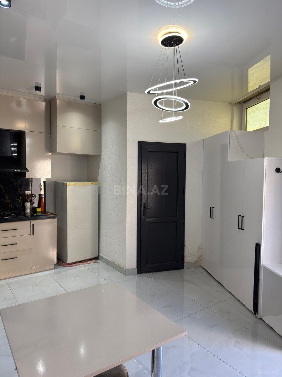 3 otaqlı həyət evi/bağ evi - İnşaatçılar m. - 60 m² (3)