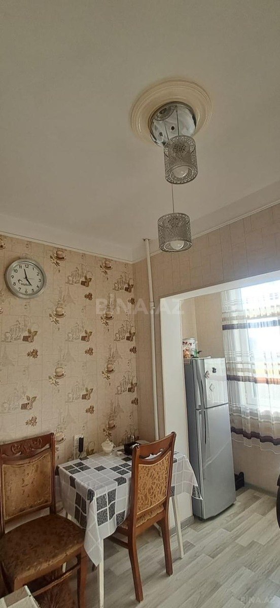 3-комн. вторичка - м. Ази Асланов - 82 м² (10)