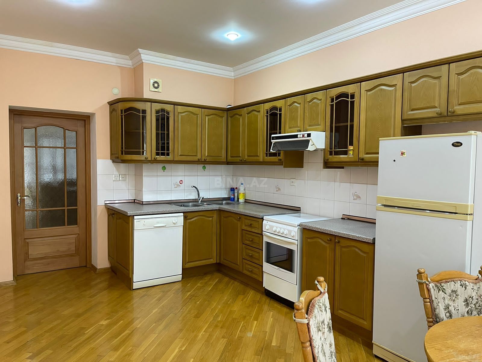 4-комн. вторичка - Насиминский  р. - 125 м² (17)