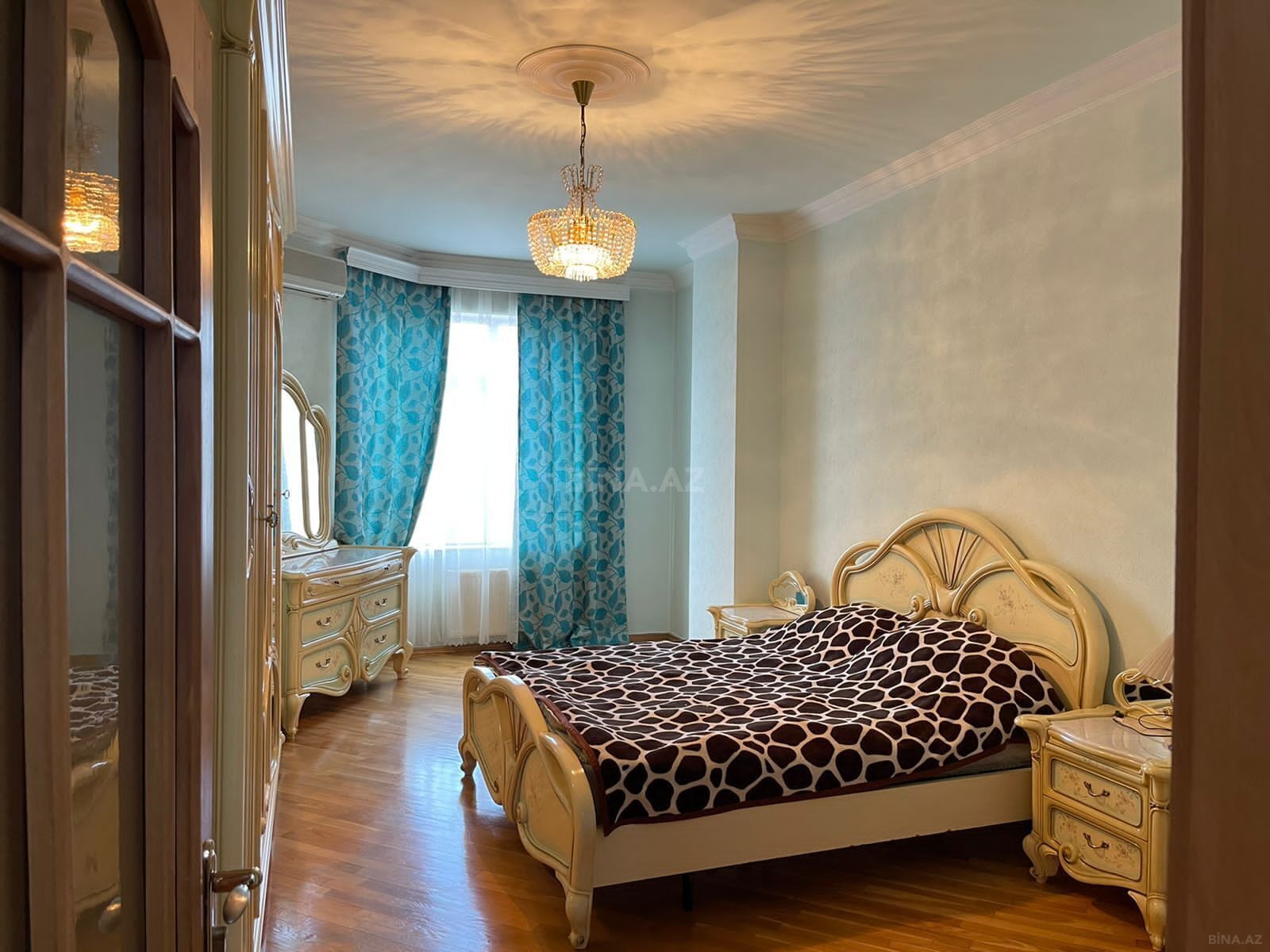 4-комн. вторичка - Насиминский  р. - 125 м² (26)