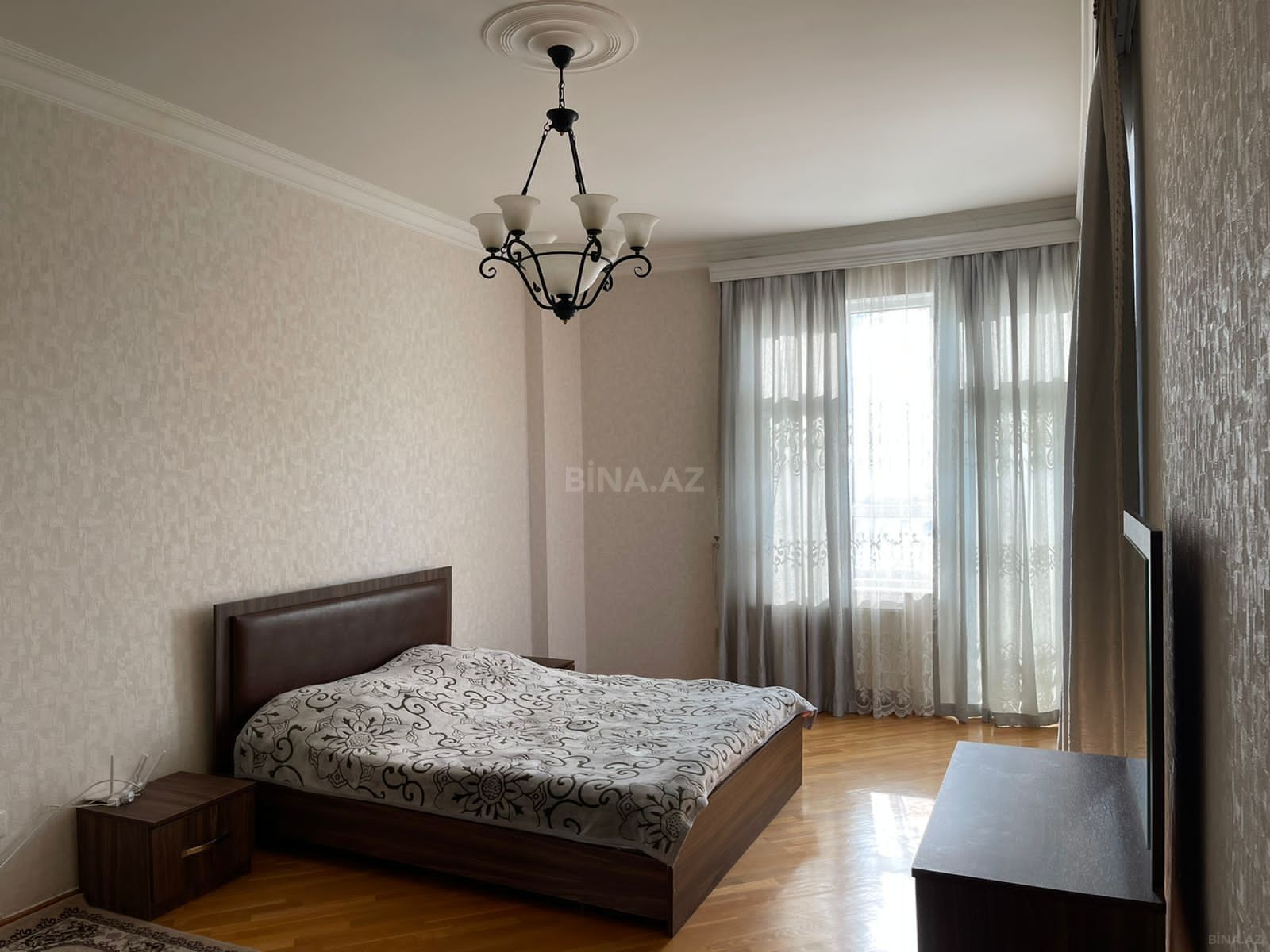4-комн. вторичка - Насиминский  р. - 125 м² (30)