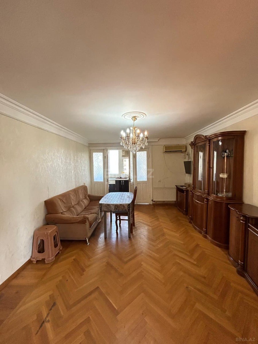 4-комн. вторичка - м. Элмляр Академиясы - 100 м² (1)