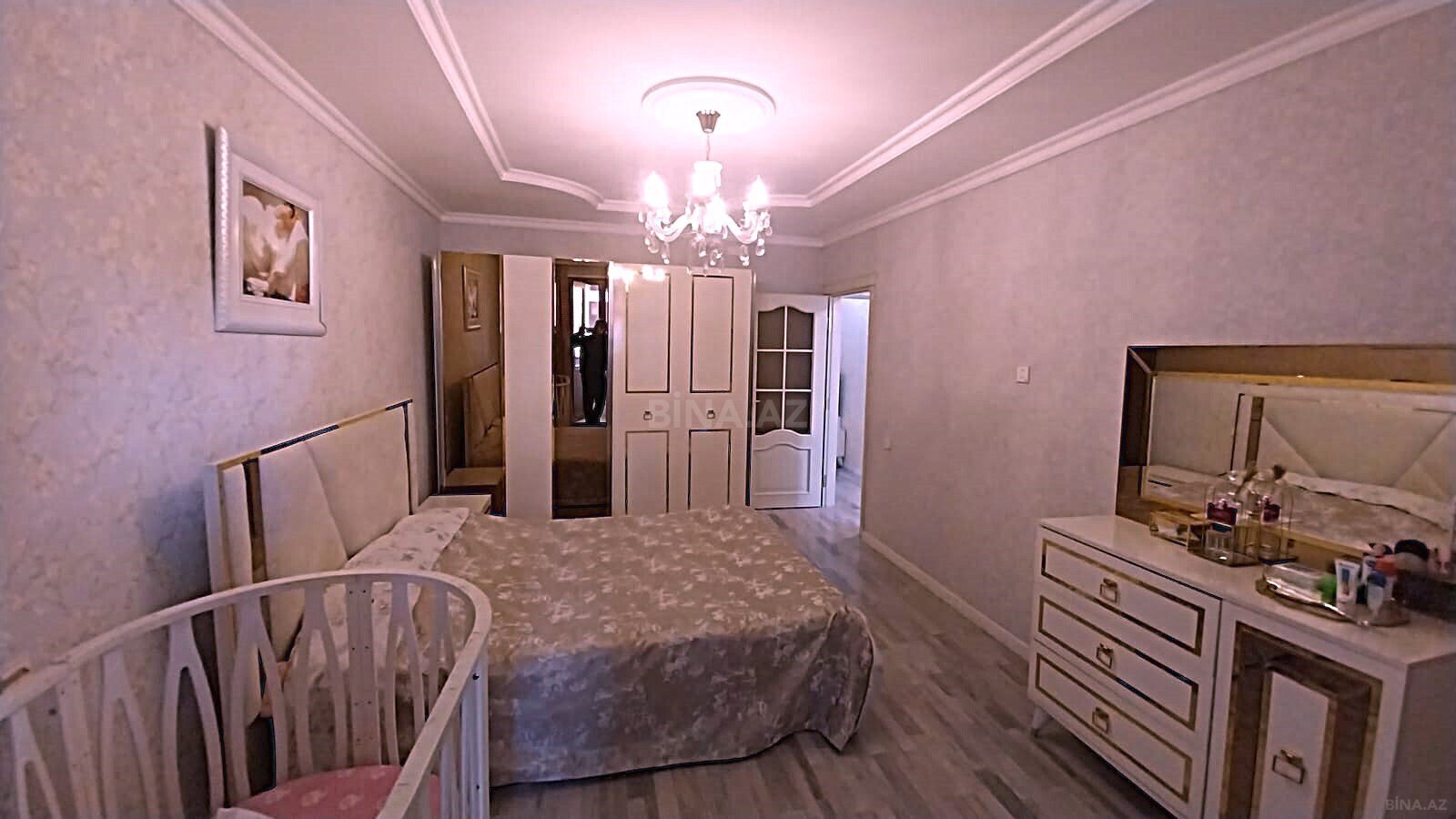 3-комн. вторичка - м. Элмляр Академиясы - 85 м² (4)