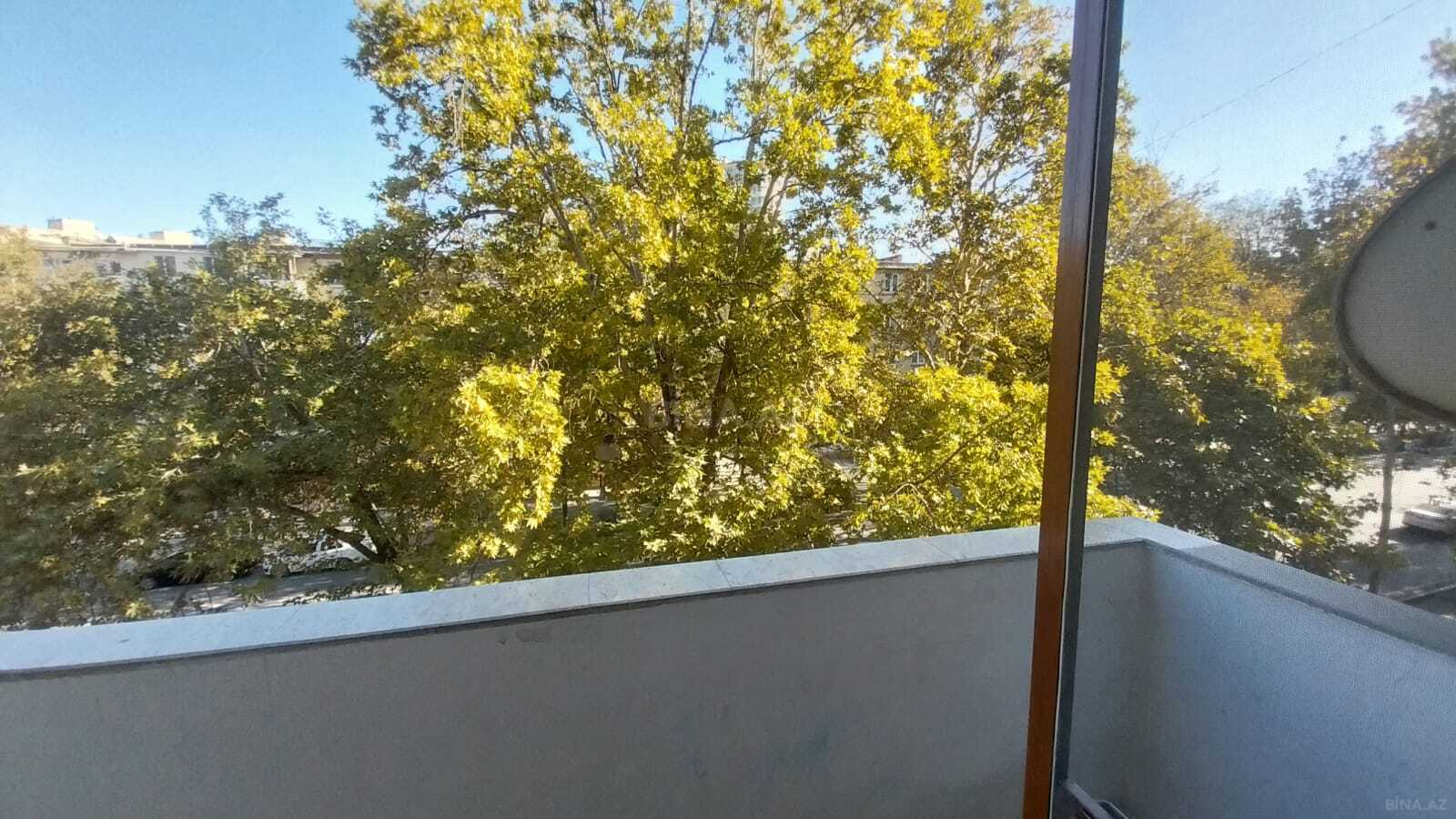 3-комн. вторичка - м. Элмляр Академиясы - 85 м² (22)