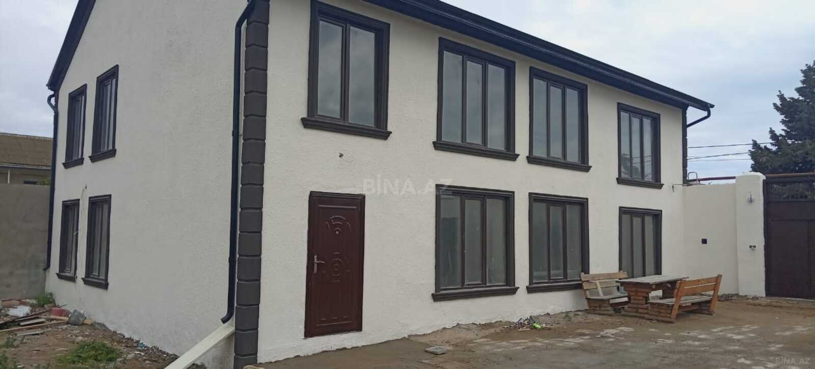 4 otaqlı həyət evi/bağ evi - Maştağa q. - 335 m² (1)