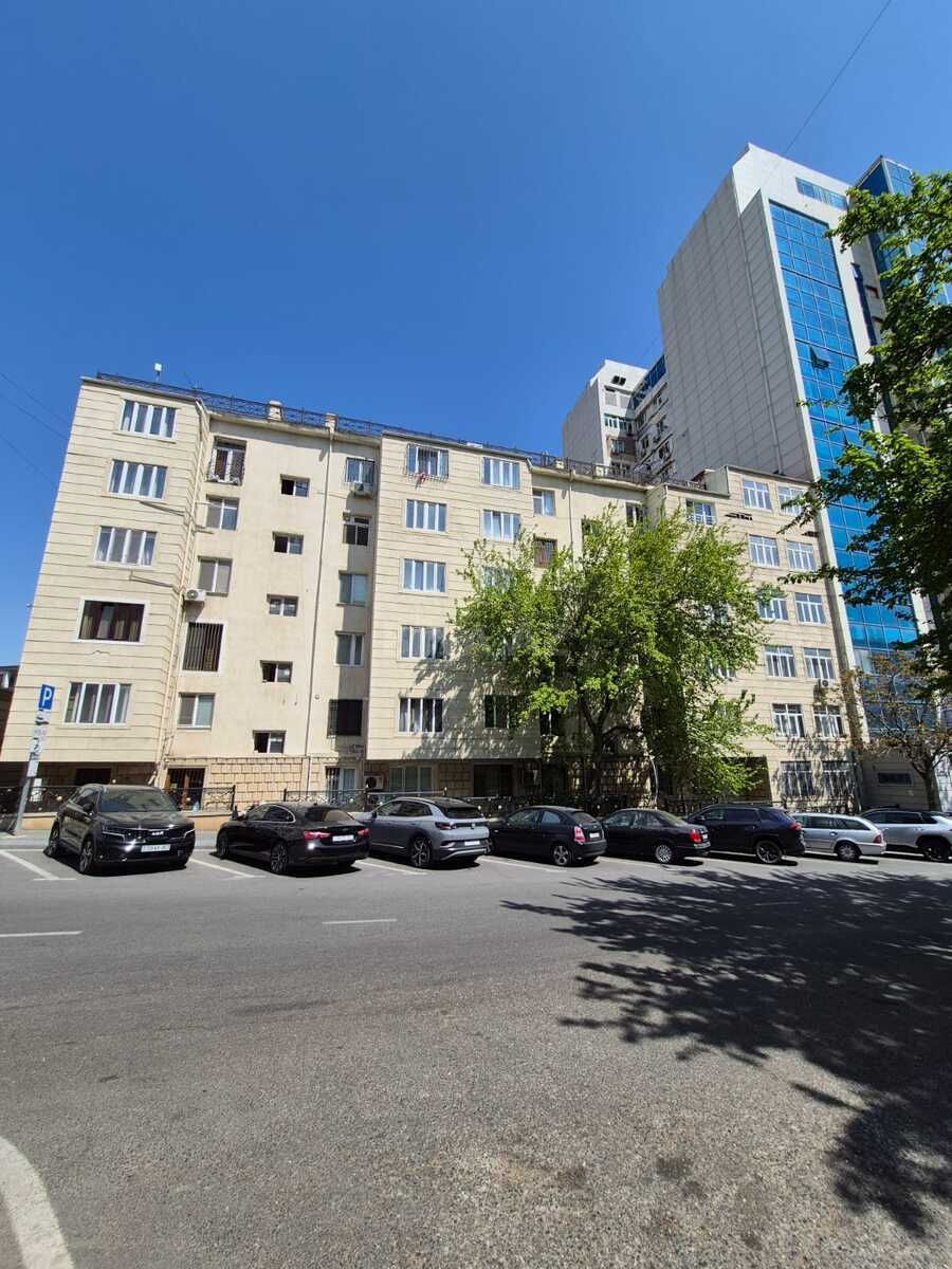 3 otaqlı köhnə tikili - Yasamal r. - 75 m² (1)