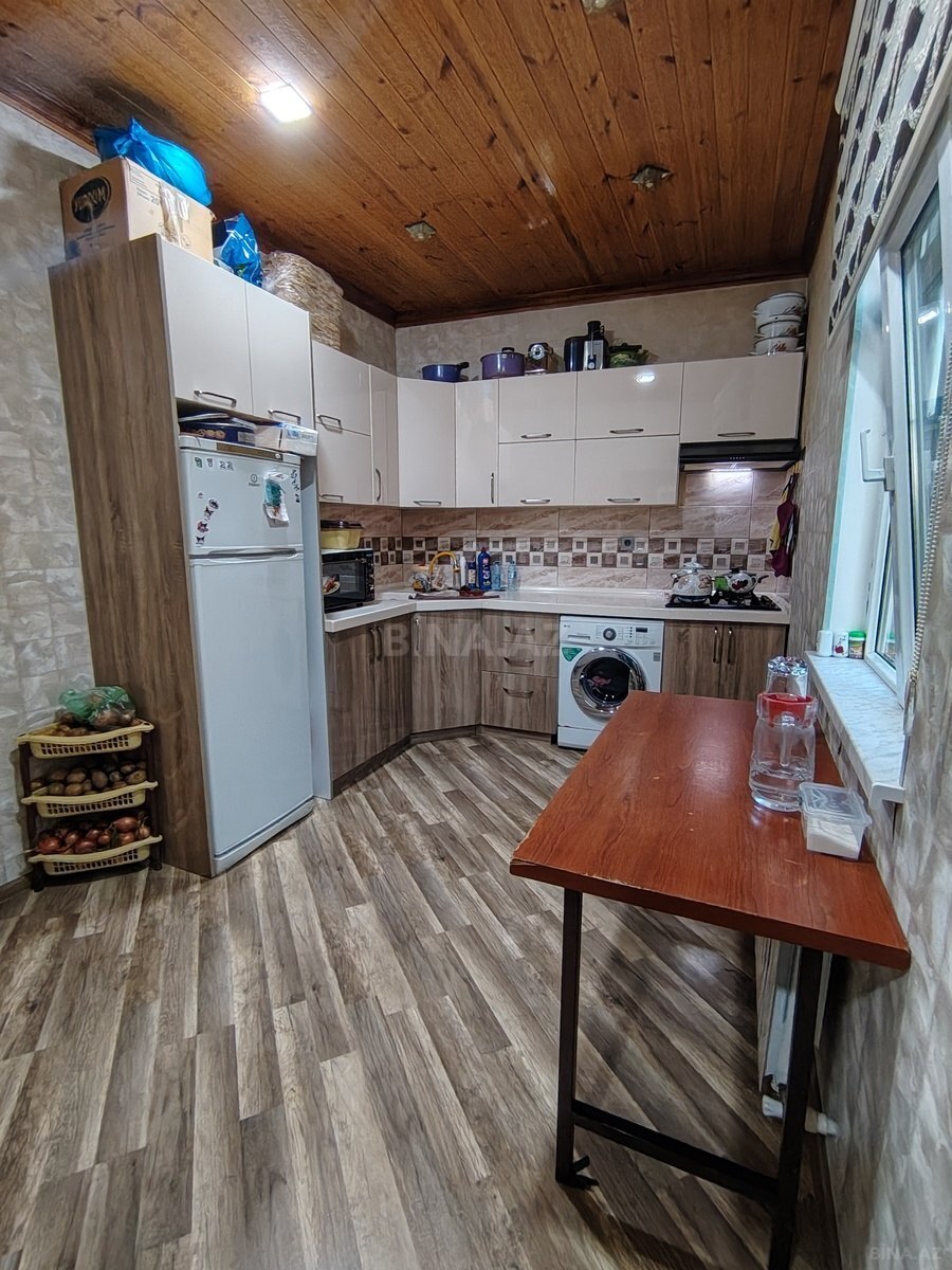 4 otaqlı həyət evi/bağ evi - Qaraçuxur q. - 145 m² (13)